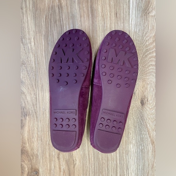 Michael Kors Daisy Purple Plum Suede Leather Moccasin Flats Shoes LNC Size 7 - Picture 6 of 6